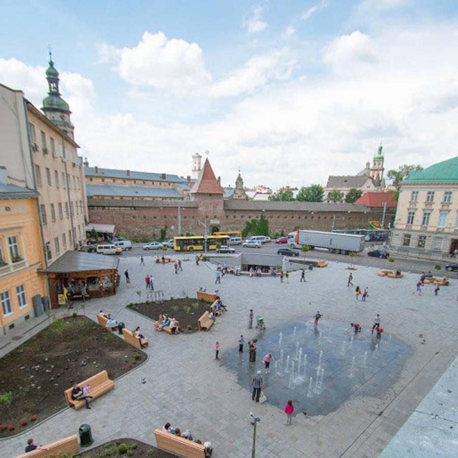 Аpartments In The Center Lviv Exterior foto